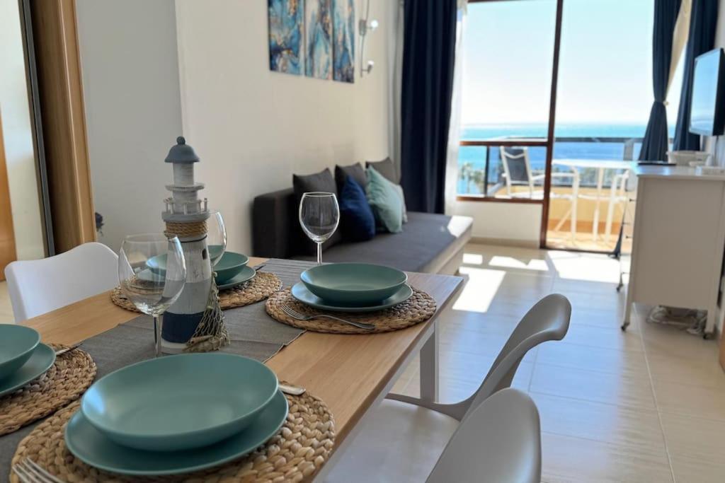 Apartmán Apartamento A Pie De Playa Con Terraza Y Piscinas Benalmádena Exteriér fotografie